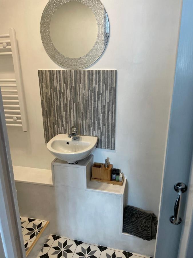 Private Double En-Suite Room At The Groves Deal Exteriér fotografie